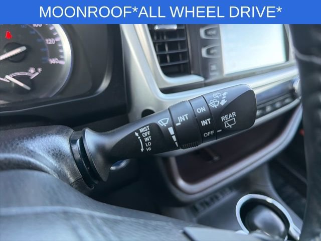 Used 2015 Toyota Highlander Limited Platinum image 31
