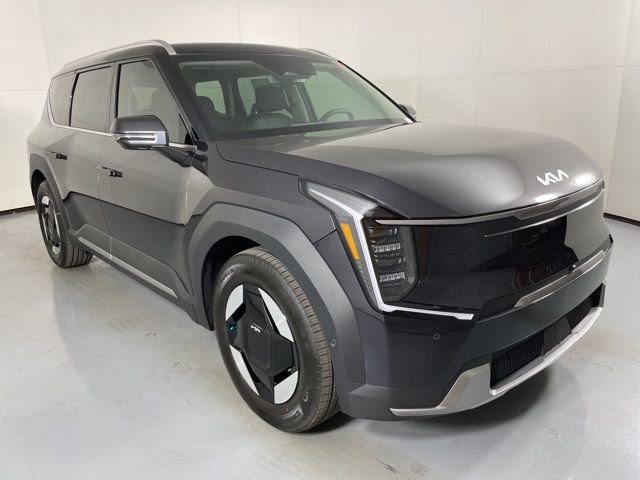 New 2026 Kia EV9 Wind image 2