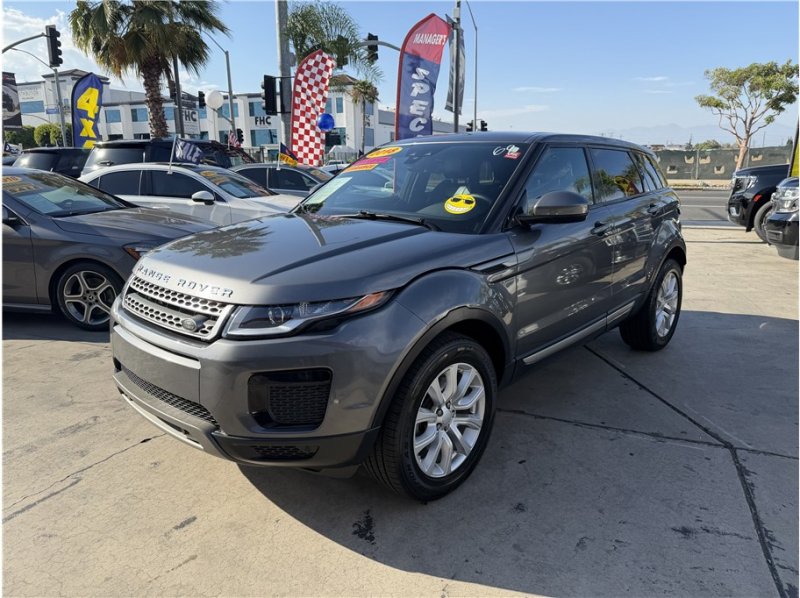 Used 2018 Land Rover Range Rover Evoque AWD/4WD image 3