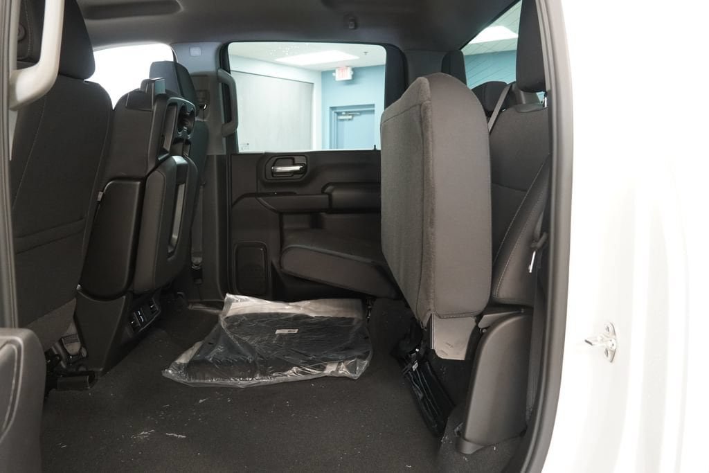 New 2026 Chevrolet Silverado 2500 Custom w/ Custom Convenience Package AWD/4WD image 25