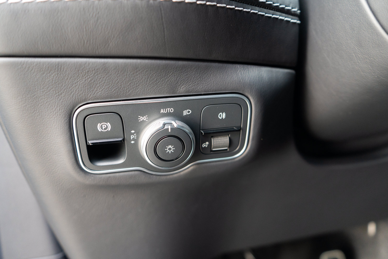 Used 2023 Aston Martin DBX 707 AWD/4WD image 17