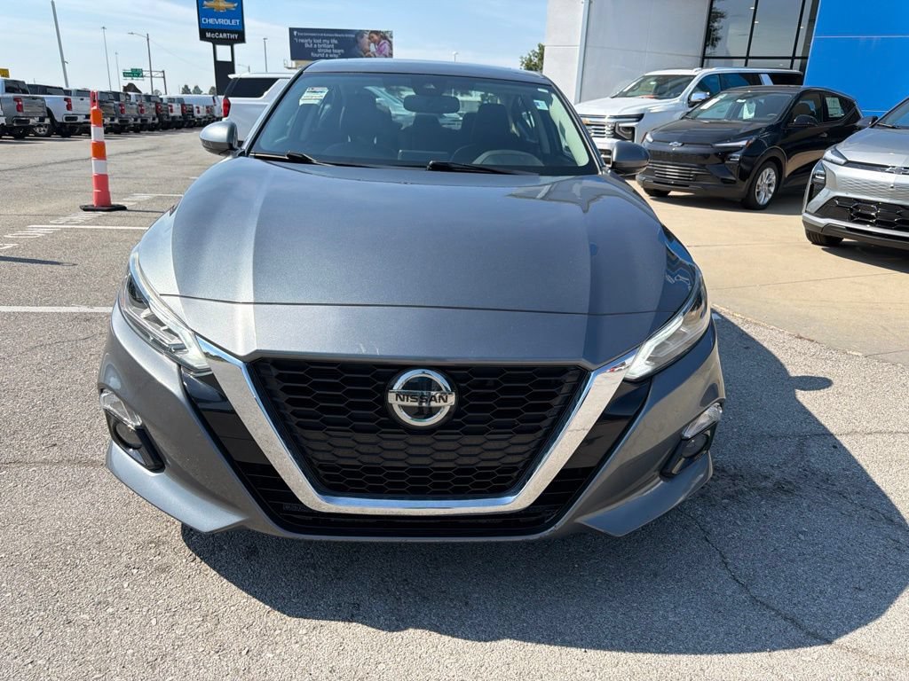 Used 2020 Nissan Altima 2.5 SL FWD image 8