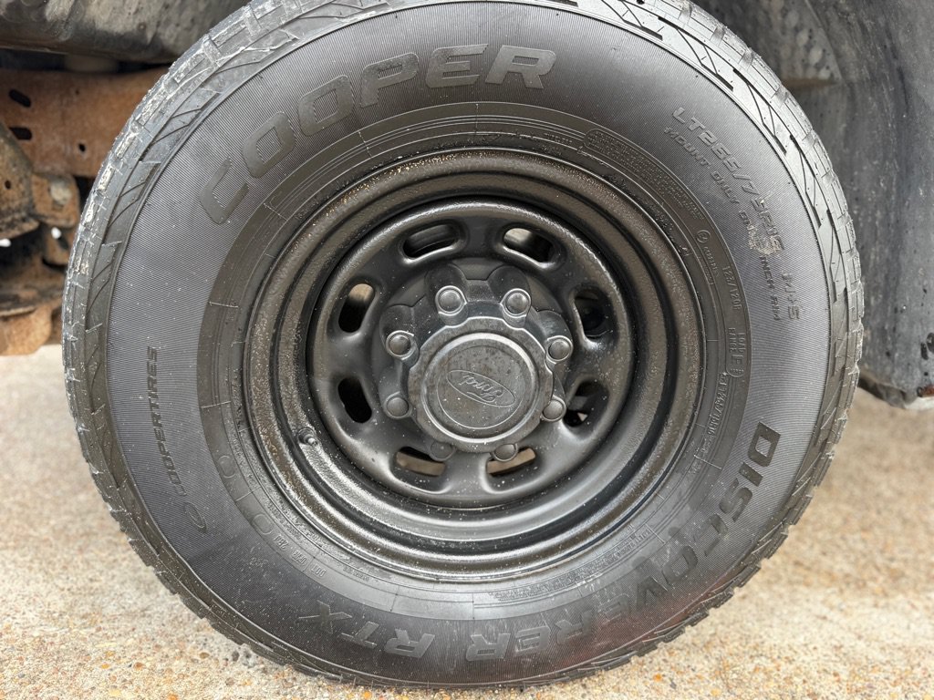Used 2003 Ford F350 XL RWD image 18
