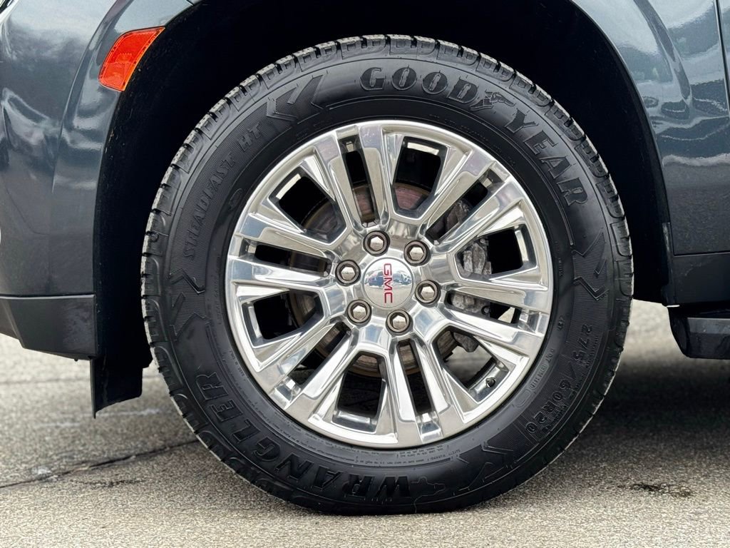 Used 2021 GMC Yukon Denali image 4