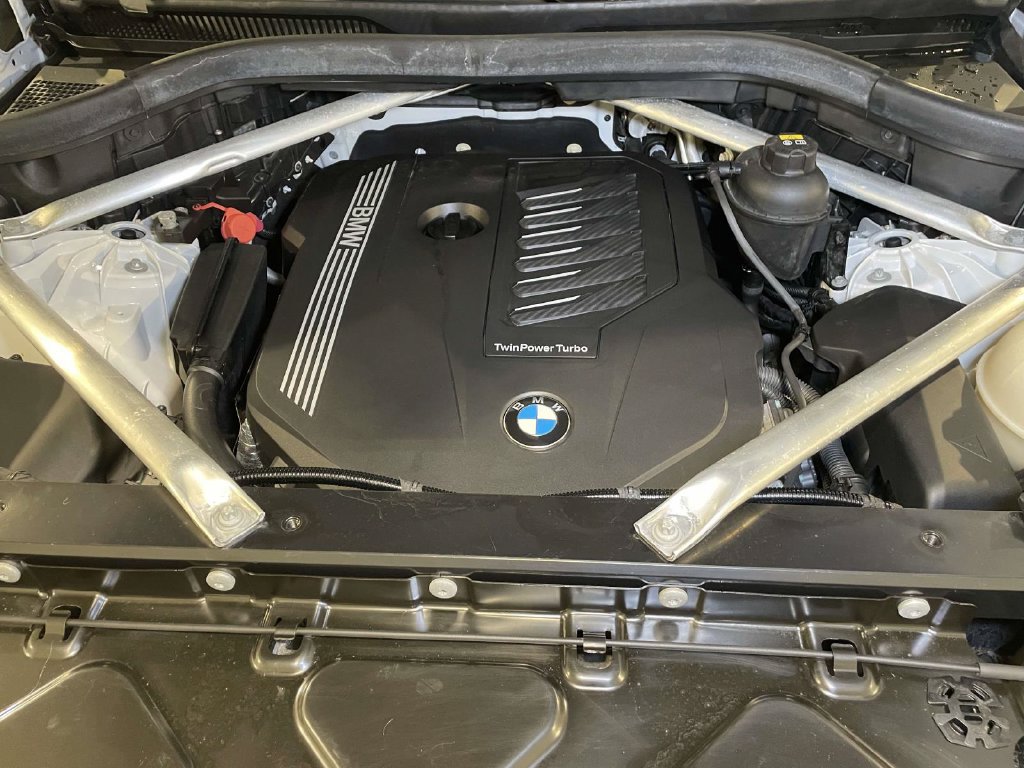 Used 2020 BMW X5 xDrive40i w/ Premium Package AWD/4WD image 29