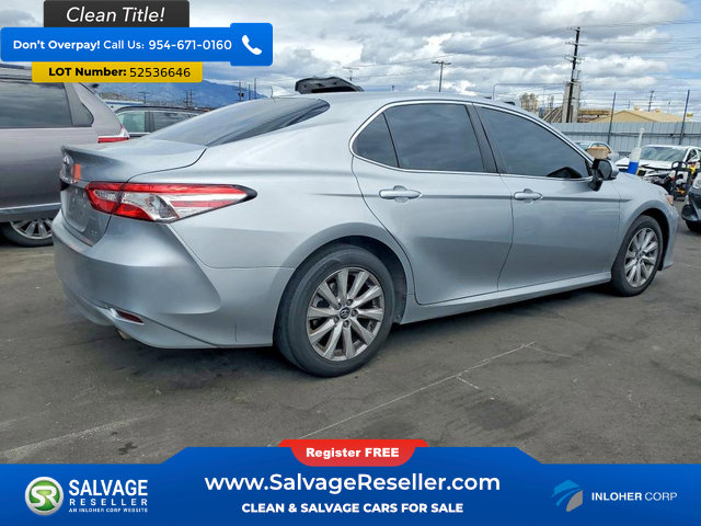 Used 2020 Toyota Camry LE FWD image 4