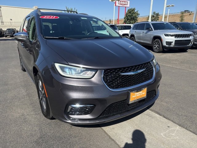 Certified 2021 Chrysler Pacifica Limited image 8