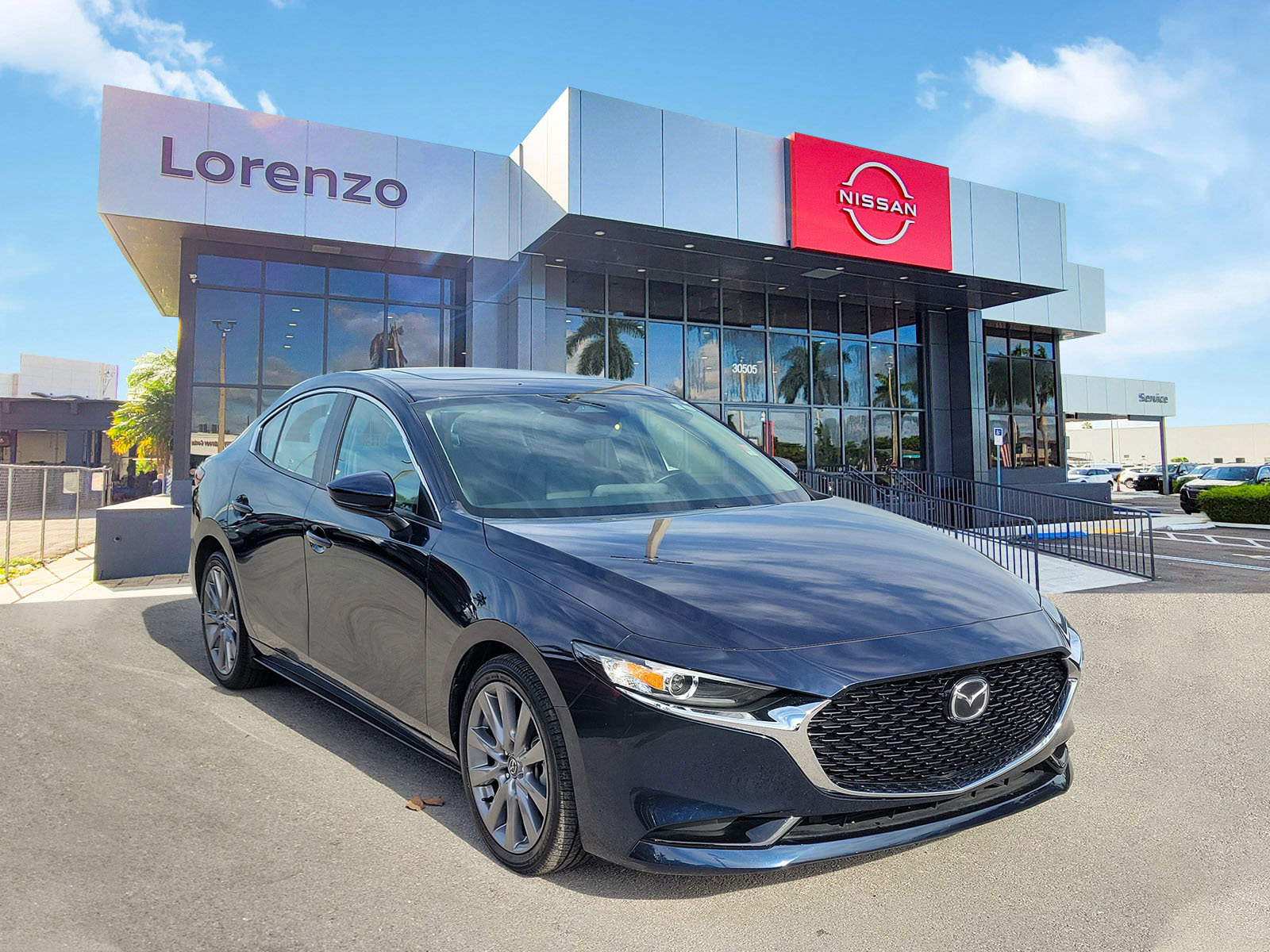 Used 2025 MAZDA MAZDA3 s image 3