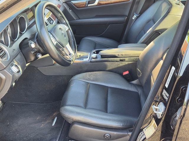 Used 2013 Mercedes-Benz C 250 Sedan image 12