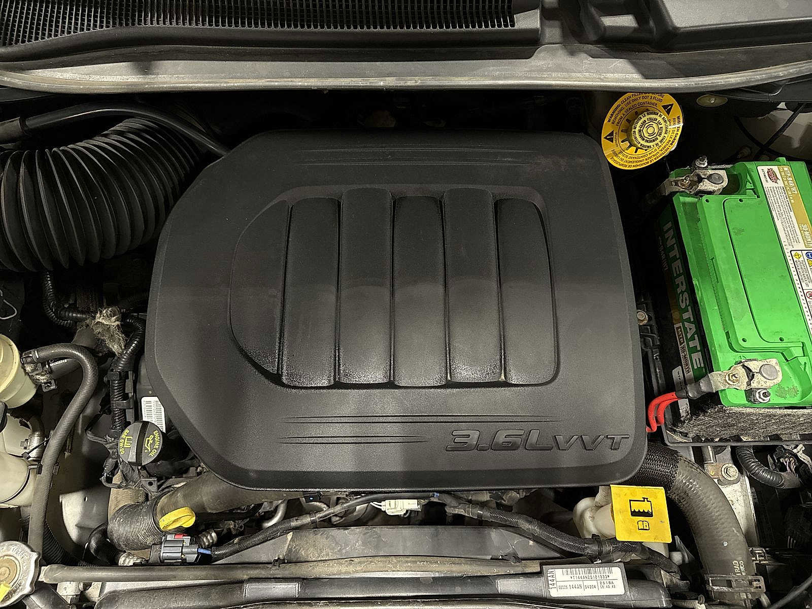 Used 2019 Dodge Grand Caravan SE w/ UConnect Hands-Free Group image 12