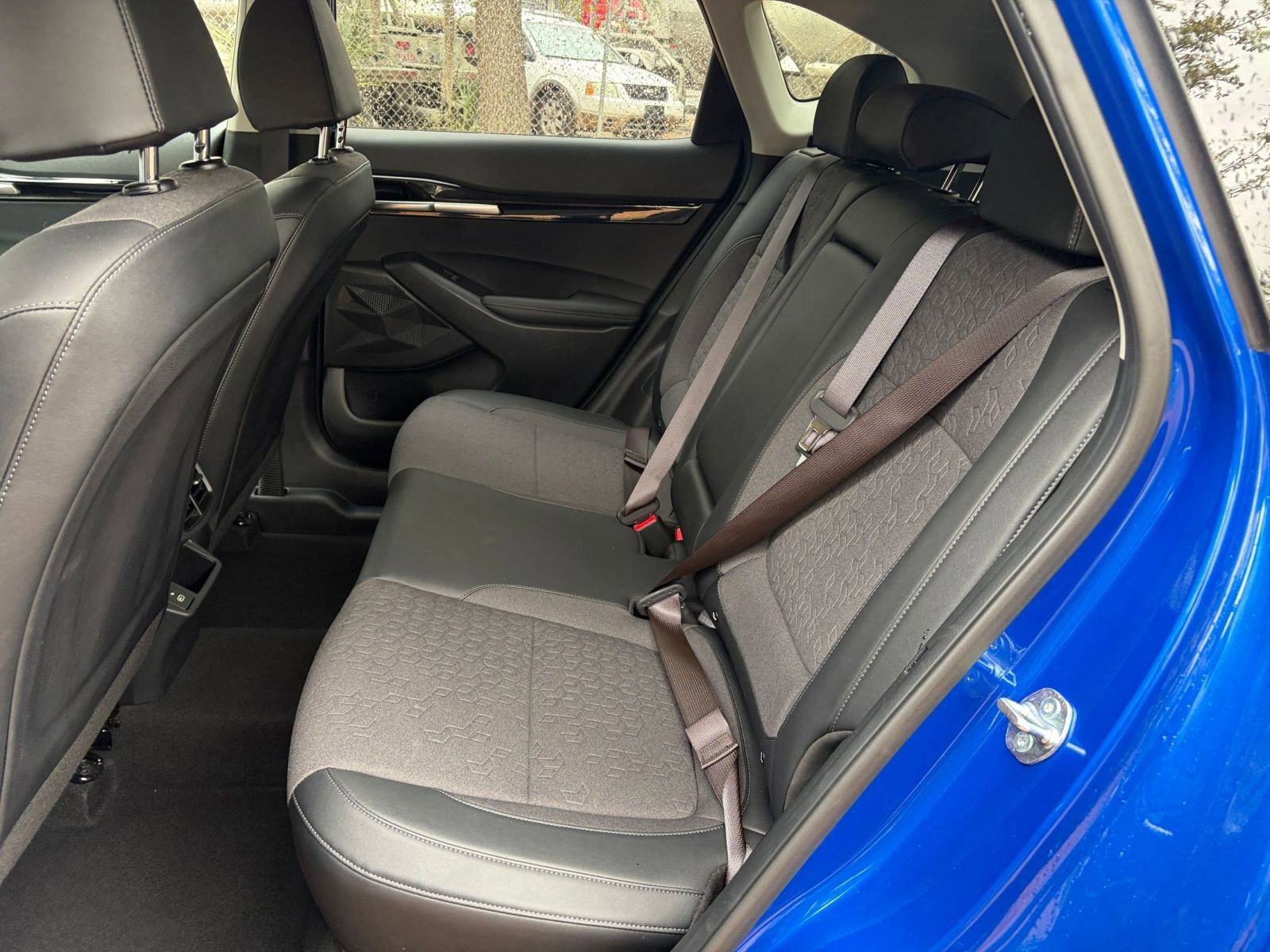 Used 2025 Kia Seltos S image 34
