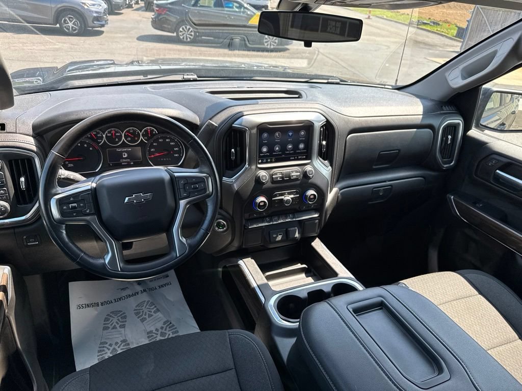 Used 2022 Chevrolet Silverado 1500 LT Trail Boss w/ Bed Protection Package AWD/4WD image 35