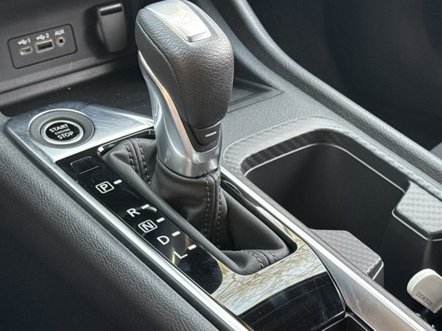 New 2025 Nissan Sentra SV FWD image 25