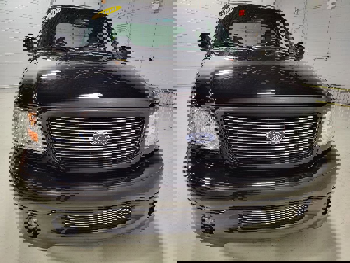 Used 2000 Ford F150 Harley-Davidson image 3