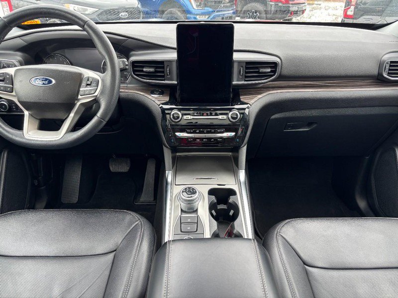 Used 2023 Ford Explorer Limited w/ Limited Technology Package image 15