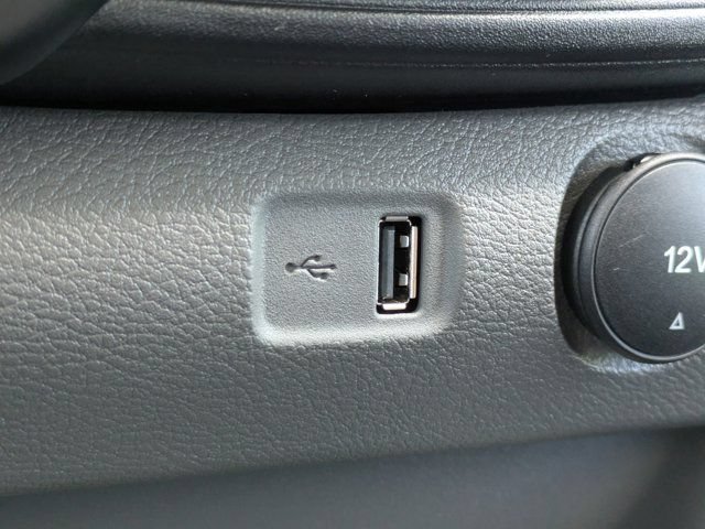 New 2026 Ford Transit 150 Low Roof w/ Load Area Protection Package RWD image 21
