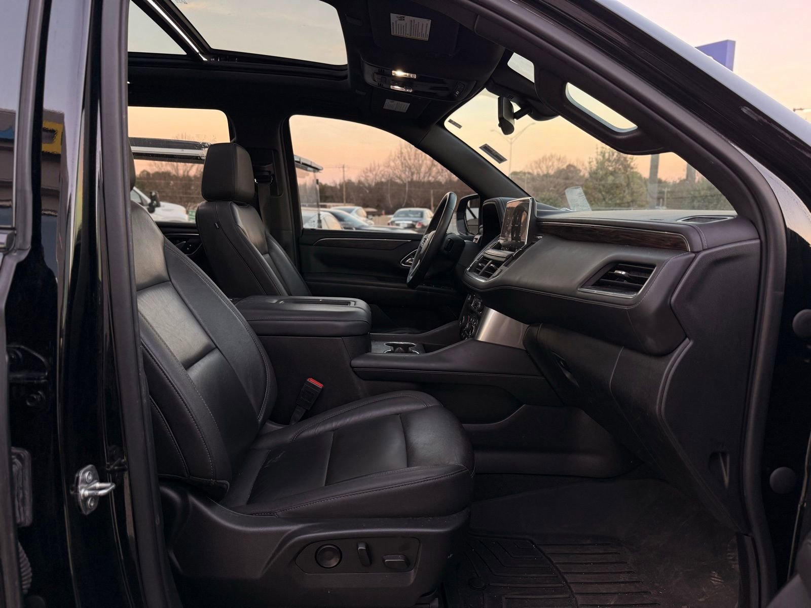 Used 2021 Chevrolet Tahoe Z71 image 29