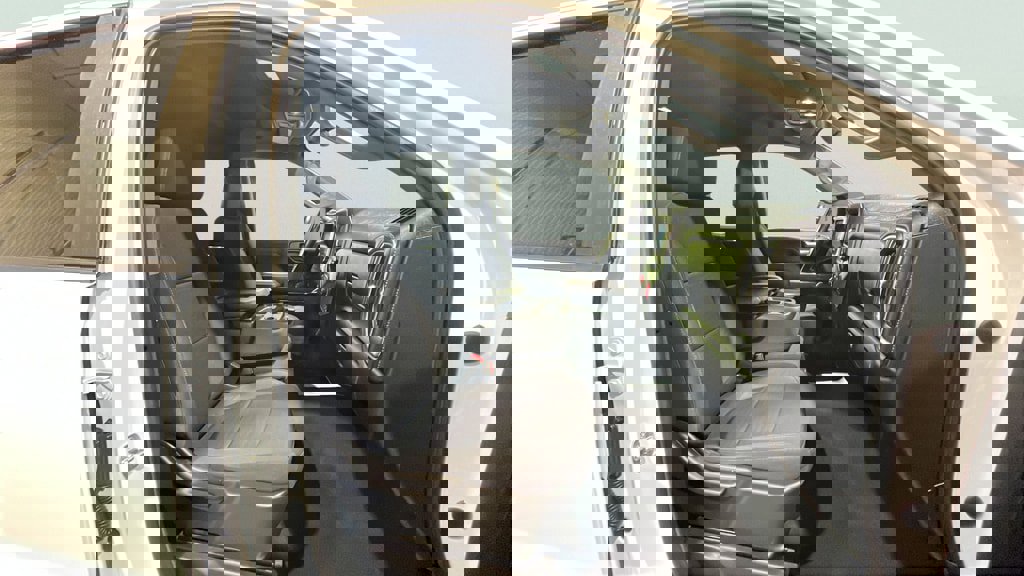 Used 2020 Chevrolet Silverado 1500 LT w/ All-Star Edition image 19