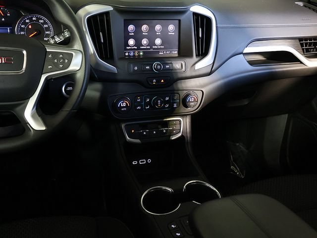 Used 2023 GMC Terrain SLE w/ Driver Convenience Package AWD/4WD image 16