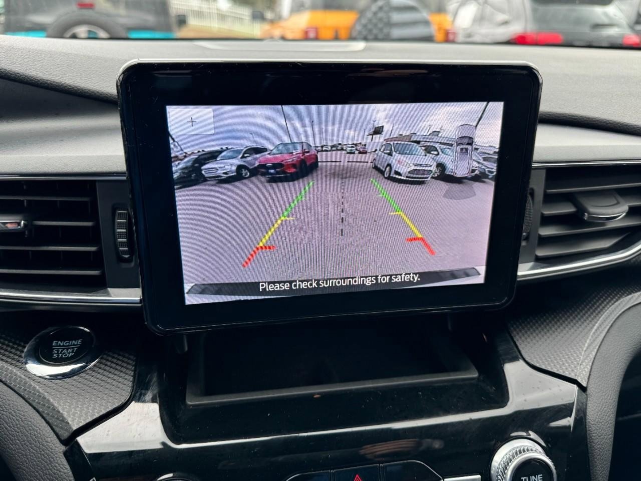 Certified 2024 Ford Explorer ST-Line w/ Class IV Trailer Tow Package AWD/4WD image 23