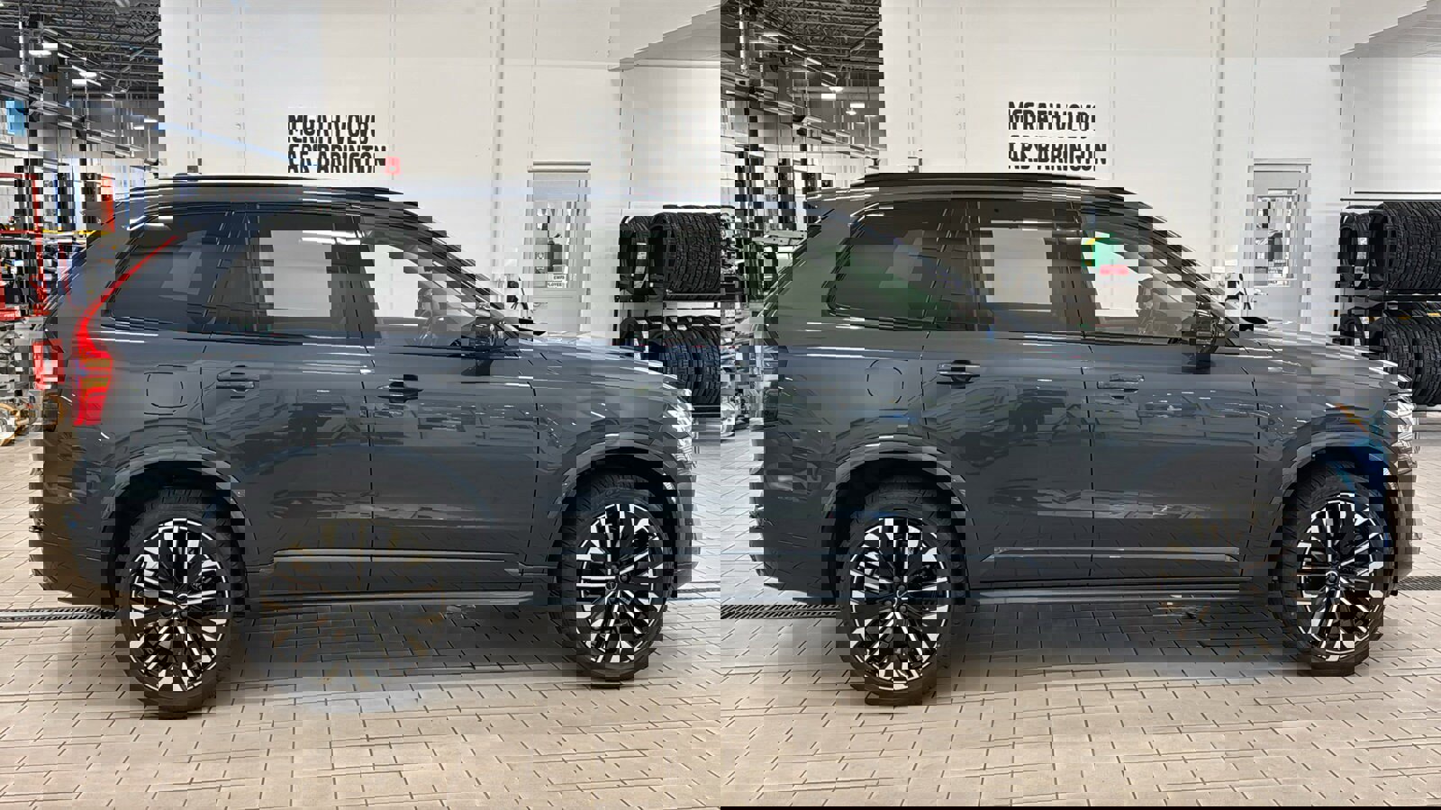 New 2026 Volvo XC90 T8 Ultra w/ Protection Package Premier image 4