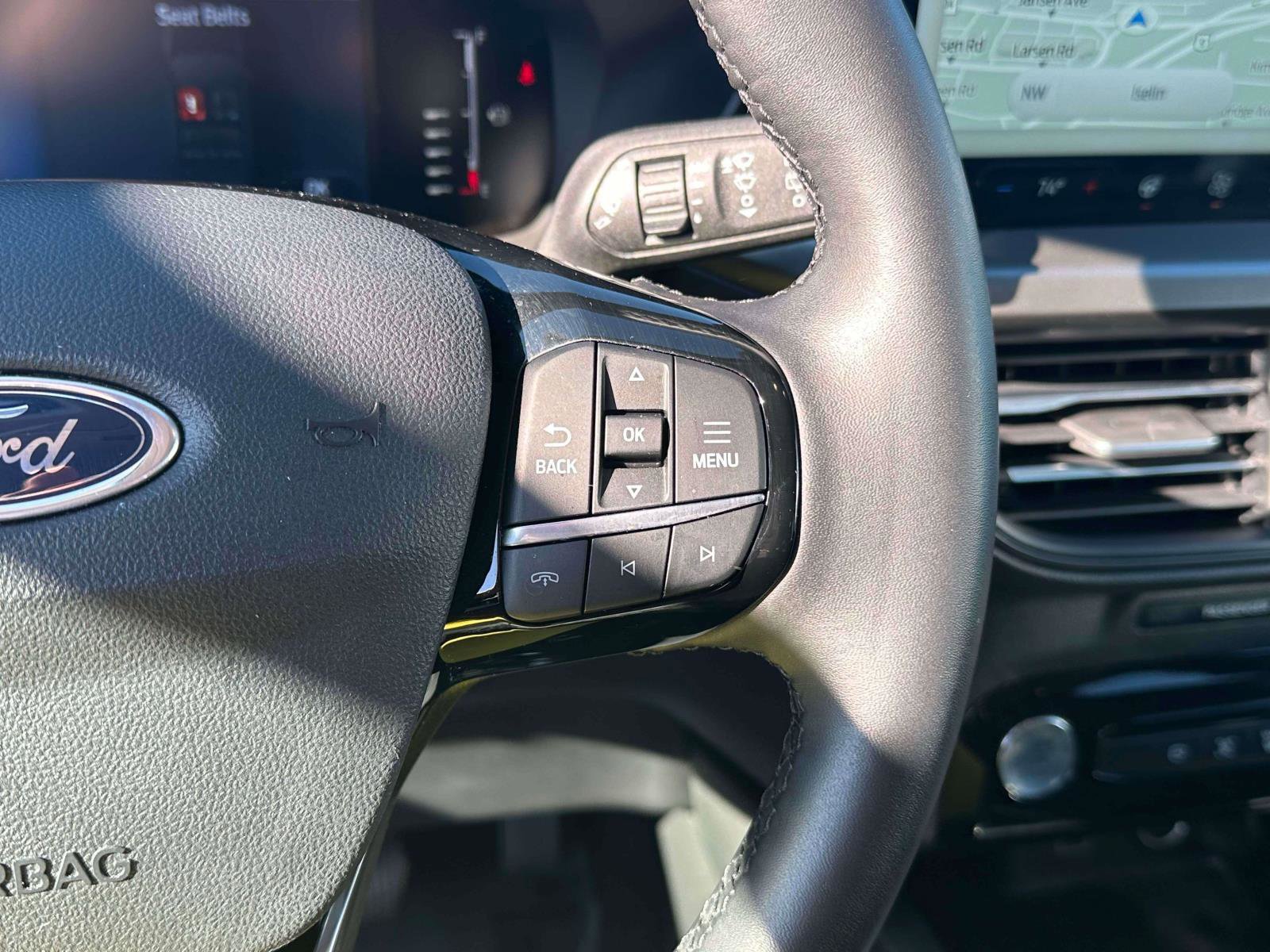 Used 2024 Ford Escape SE image 22