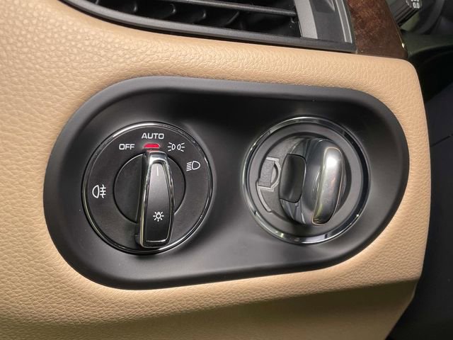 New 2026 Porsche Macan image 39