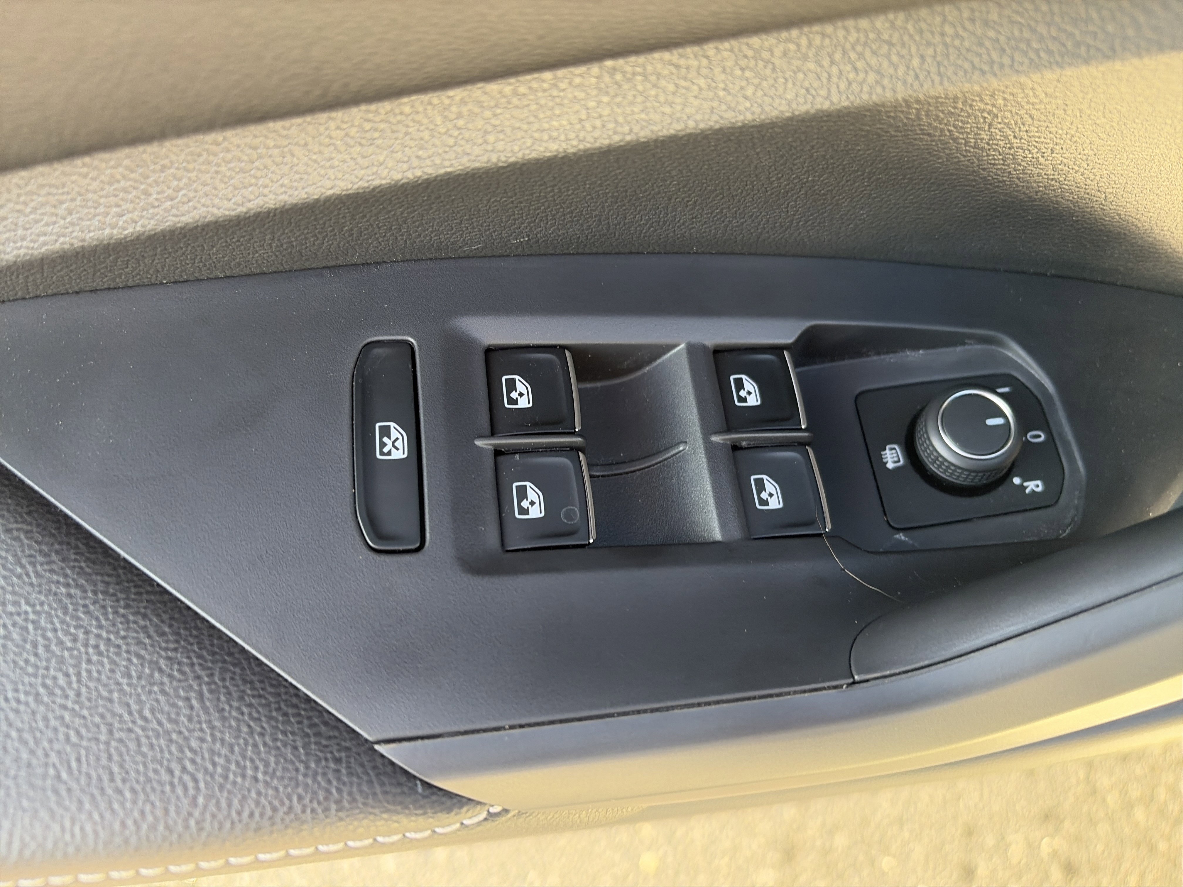 New 2026 Volkswagen Jetta S image 9