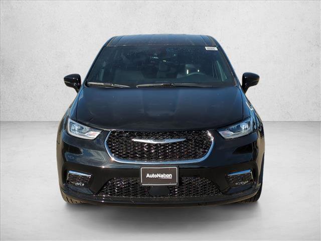 New 2026 Chrysler Pacifica Select image 5