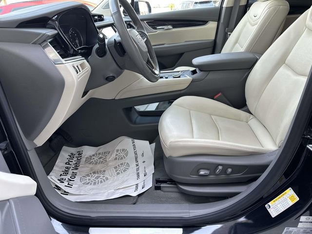 Certified 2024 Cadillac XT6 Premium Luxury AWD/4WD image 19
