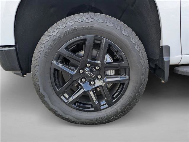 Used 2026 Chevrolet Silverado 1500 LT Trail Boss w/ Convenience Package II AWD/4WD image 26
