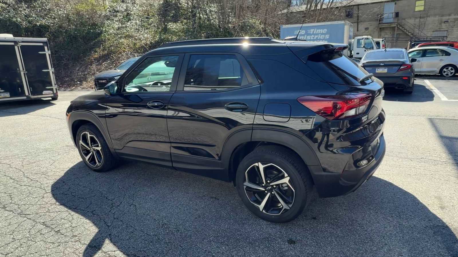 Certified 2023 Chevrolet TrailBlazer RS w/ Convenience Package FWD image 6