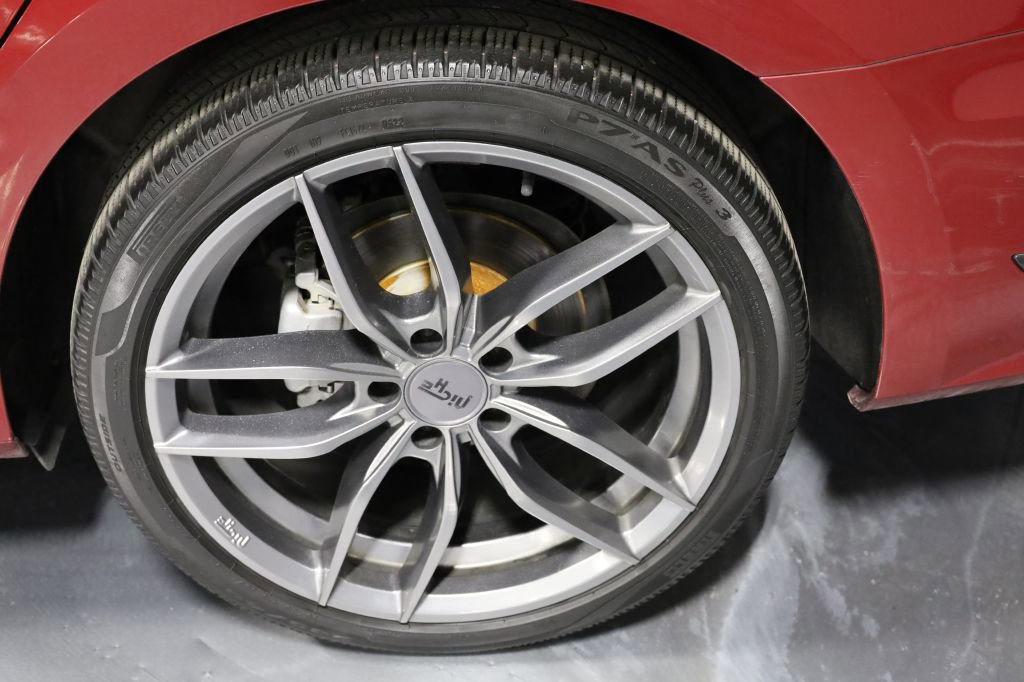 Used 2017 Volkswagen Passat 1.8T SEL Premium image 34