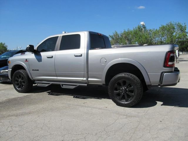 Used 2022 RAM 2500 Laramie w/ Night Edition AWD/4WD image 2
