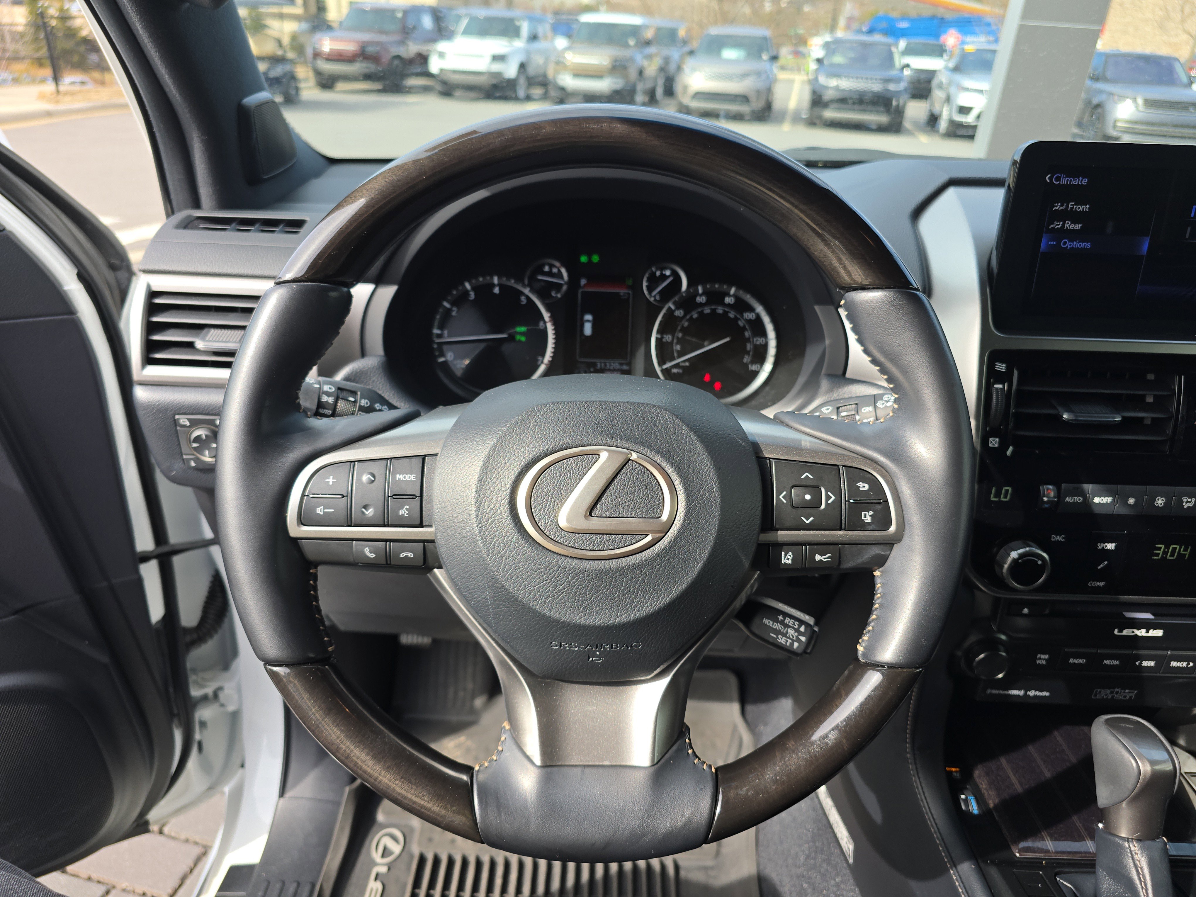Used 2023 Lexus GX 460 Luxury w/ Accessory Package image 20