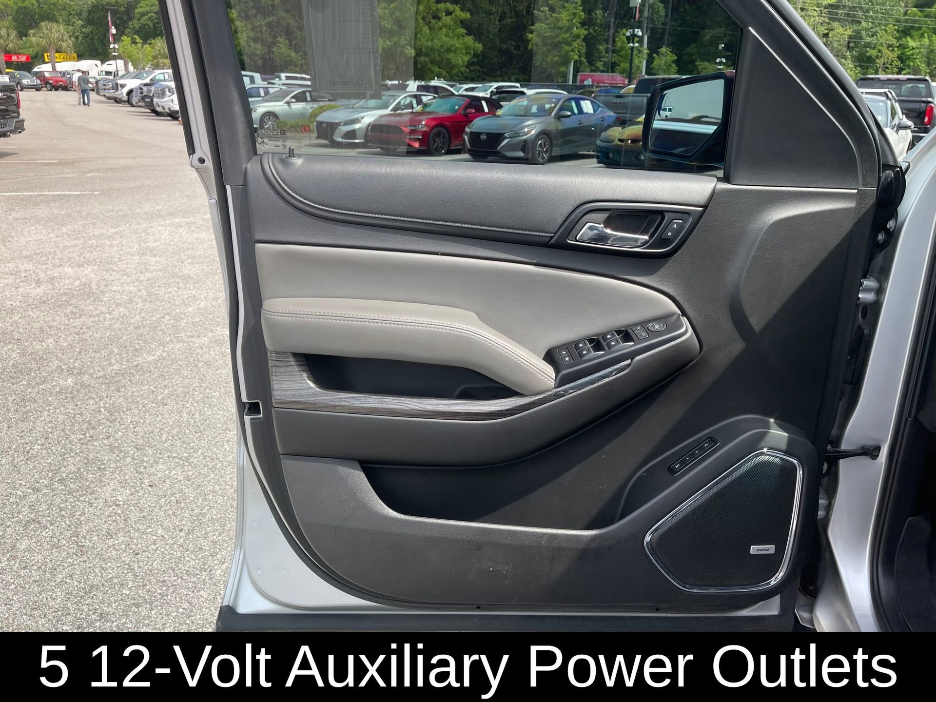 Used 2018 Chevrolet Tahoe LT RWD image 11