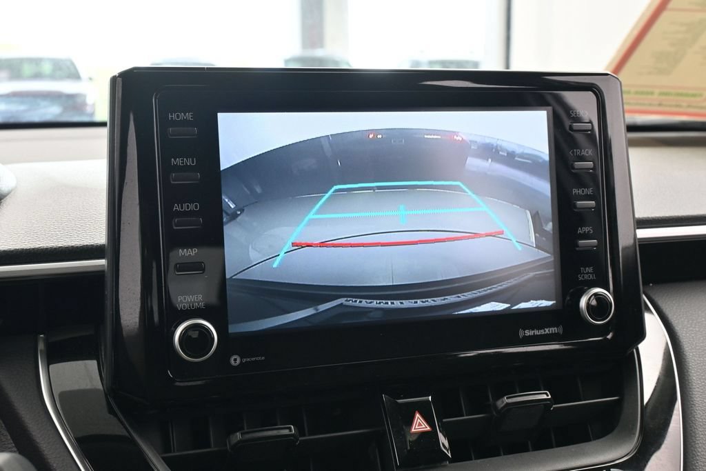 Used 2022 Toyota Corolla Cross LE w/ Moonroof Package FWD image 17