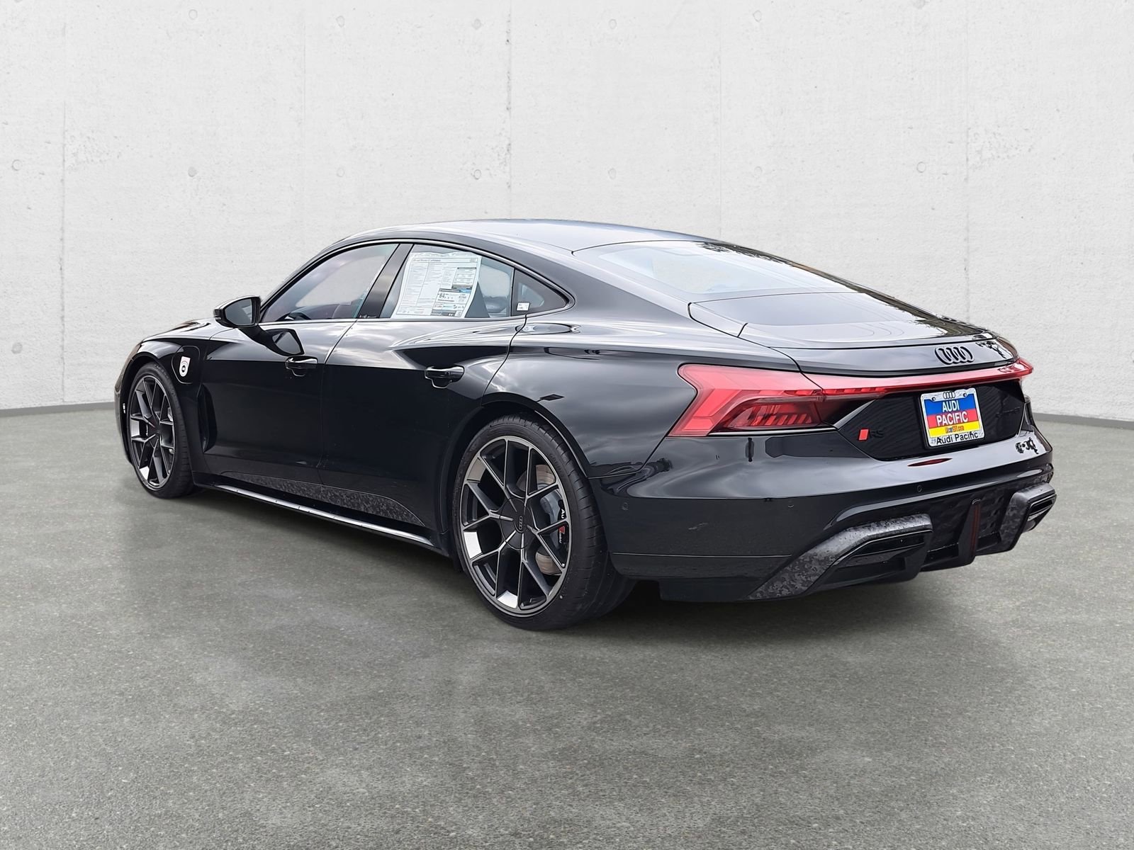 New 2026 Audi RS e-tron GT performance image 7