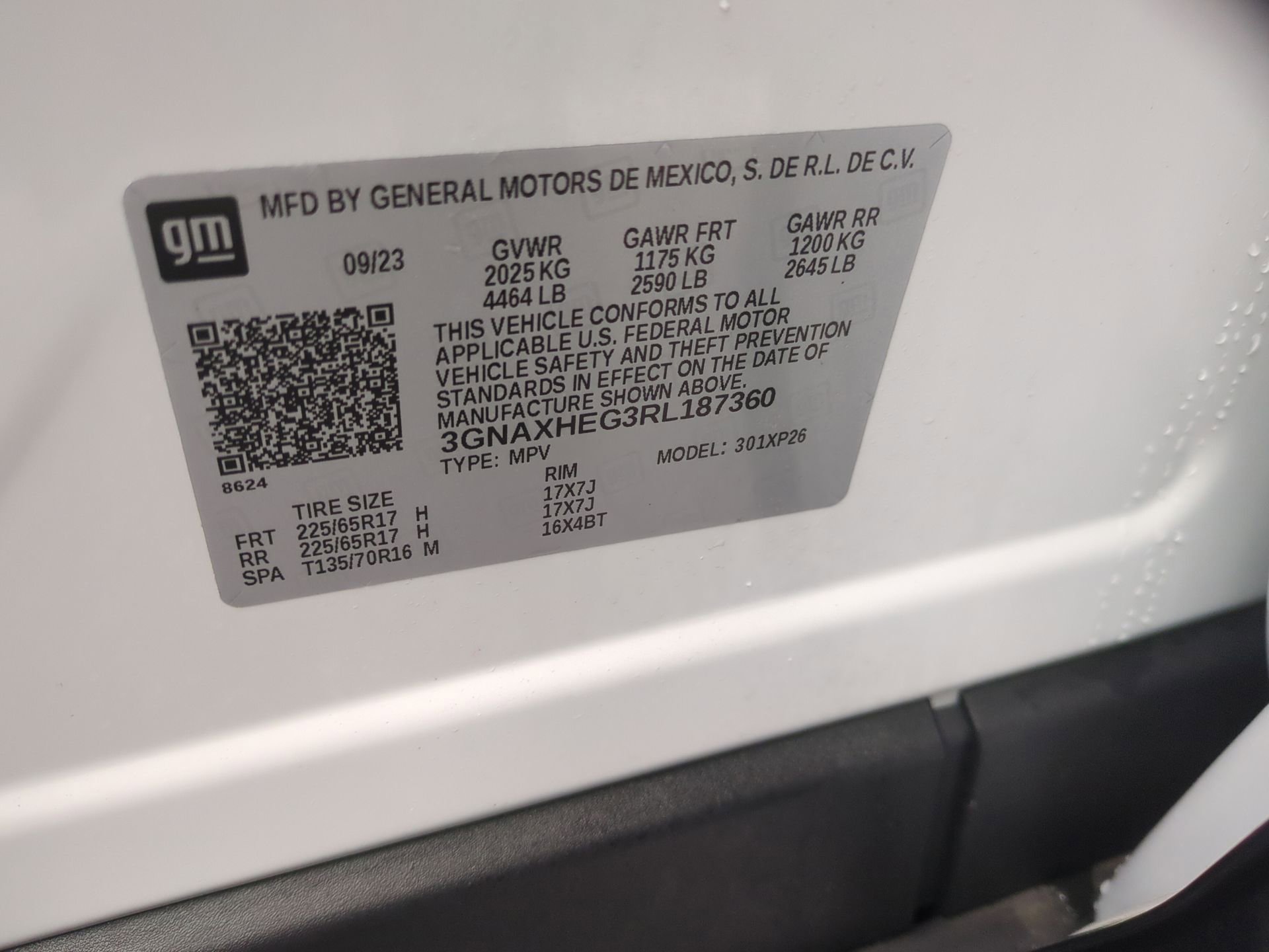 Certified 2024 Chevrolet Equinox LS w/ Driver Confidence II Package image 34