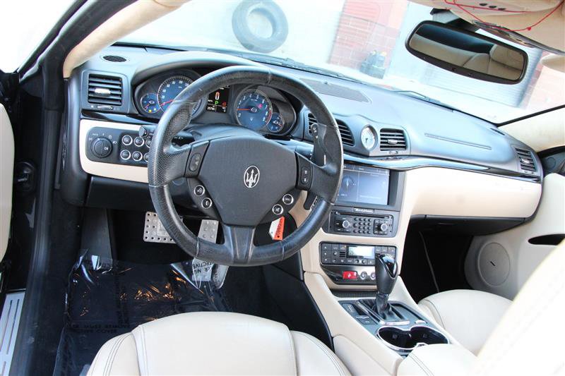 Used 2013 Maserati GranTurismo Sport RWD image 26