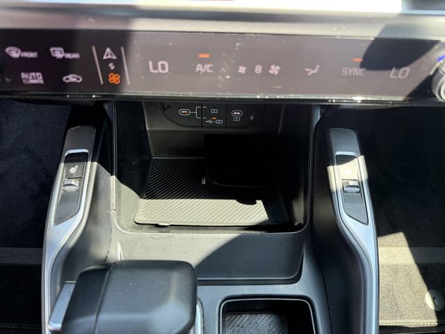 Used 2024 Kia Sorento S w/ Panoramic Sunroof Package FWD image 20