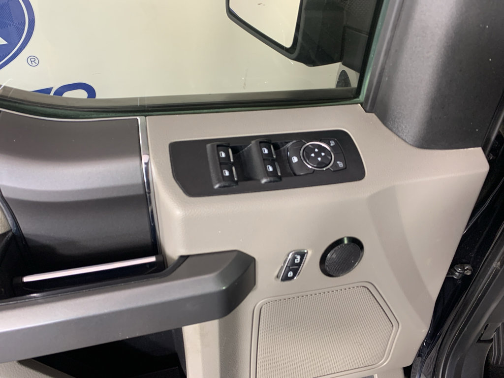 Used 2018 Ford F150 XLT w/ Equipment Group 302A Luxury AWD/4WD image 15