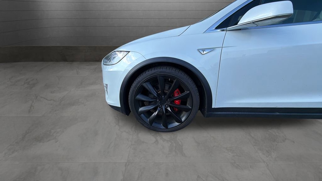 Used 2016 Tesla Model X Performance AWD/4WD image 35