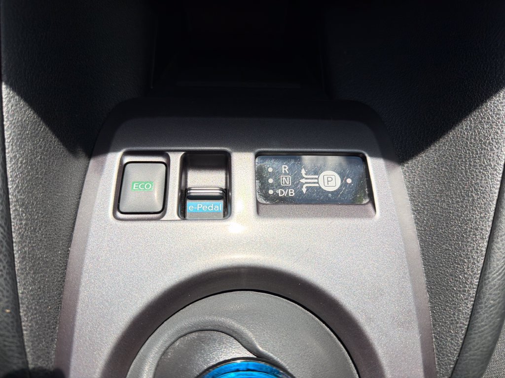 Used 2023 Nissan Leaf S FWD image 27