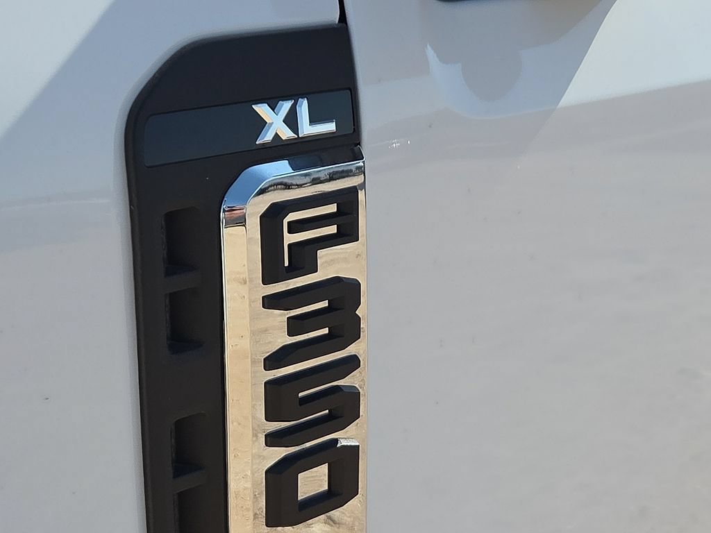 New 2026 Ford F350 XL AWD/4WD image 14