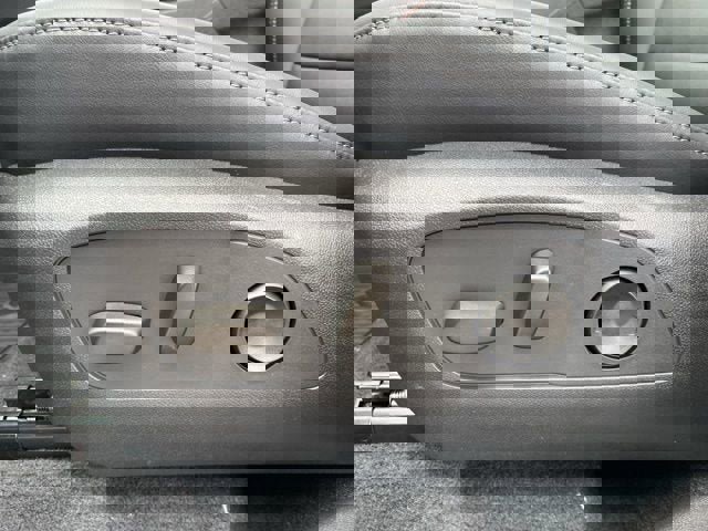 New 2026 GMC Acadia Elevation w/ Elevation Premium Package image 12