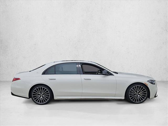 Used 2023 Mercedes-Benz S 500 4MATIC image 4