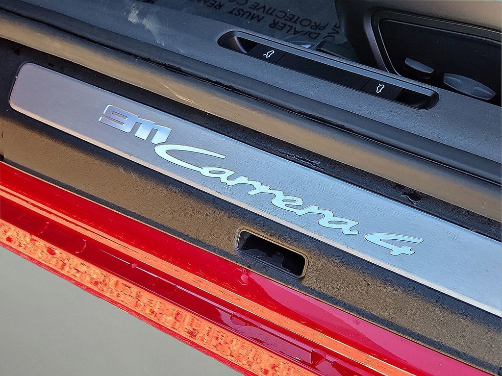 Used 2023 Porsche 911 Carrera 4 w/ Premium Package image 22