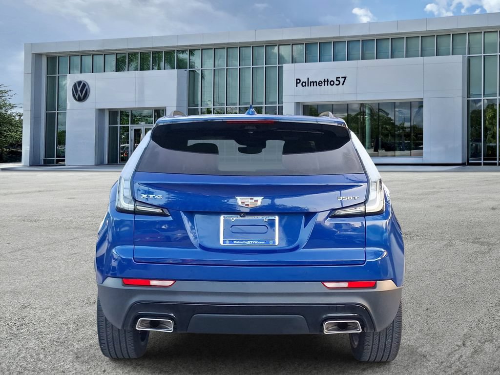 Used 2022 Cadillac XT4 Sport w/ Comfort Package FWD image 5