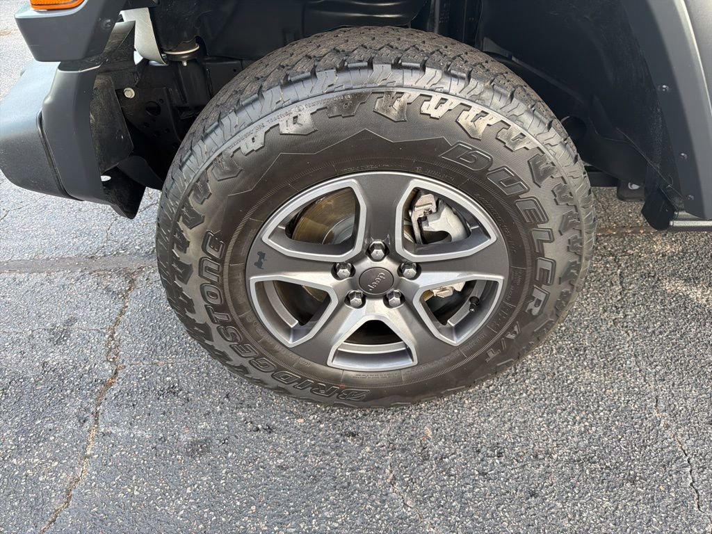 Used 2020 Jeep Wrangler Unlimited Sport S w/ Sun And Sound Package image 10